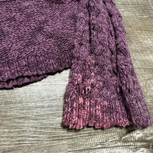 Maurice’s Crewneck Sweater Size Large - Picture 9 of 9